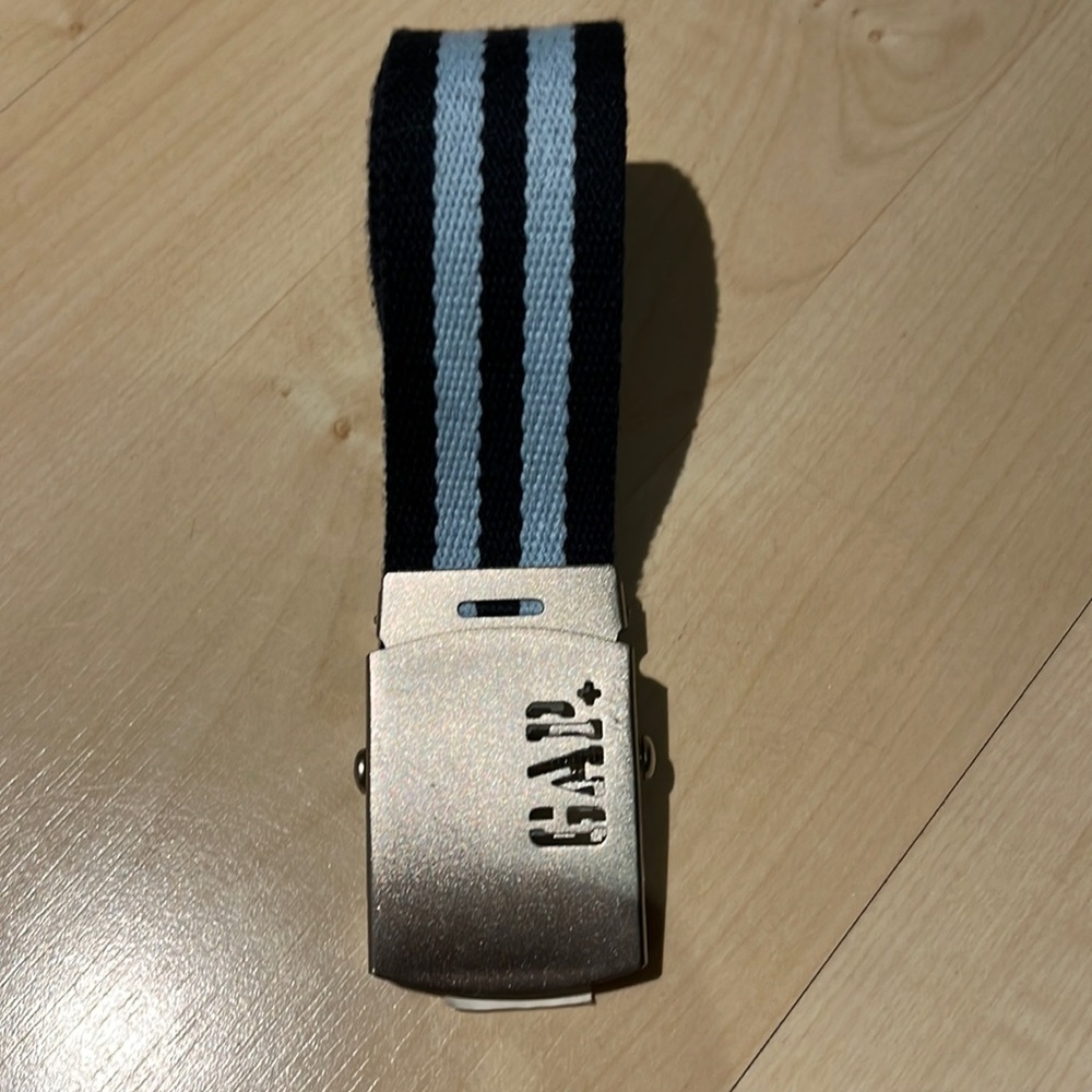 Gap kids belt
